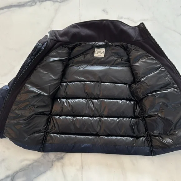 SAM boys size 10 winter jacket. Puffer coat. Double zipper. All zipper work